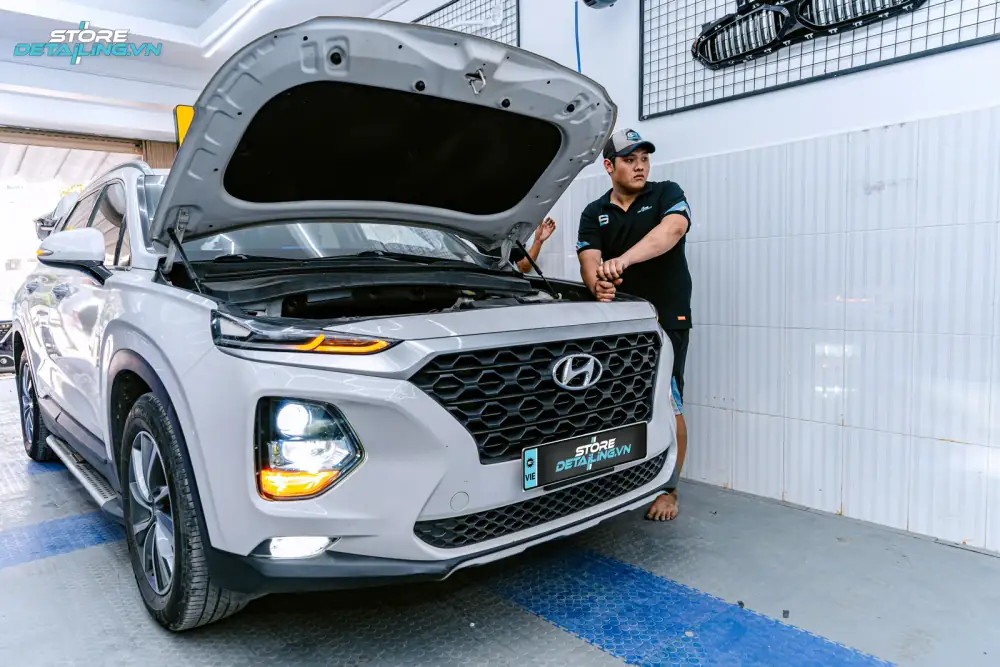 Hyundai Santa Fe góc 1